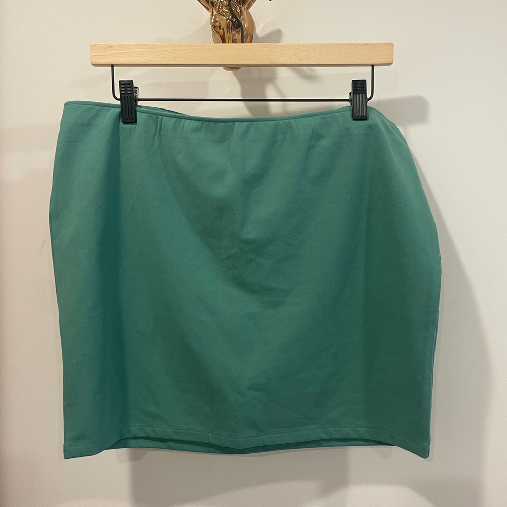 NWT Wild Fable Teal Women's size XL butter soft mini Skirt